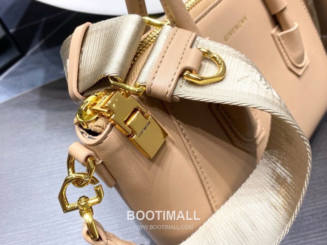 Givenchy Antigona Sport Small Calfskin Leather Orange Top Handle Bag 지방시 안티고나 스포츠 스몰 카프스킨 레더 오렌지 토트백 26cm 7