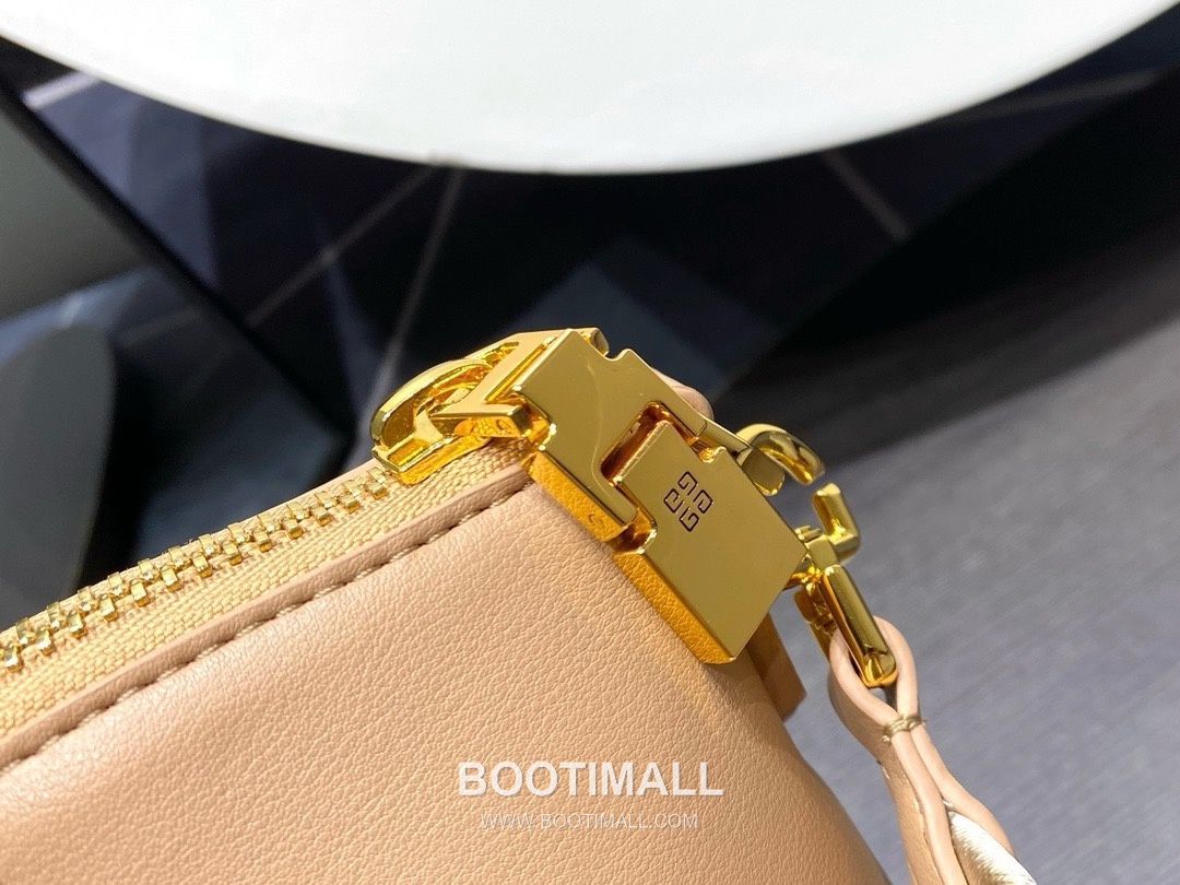 Givenchy Antigona Sport Medium Calfskin Orange Top Handle Bag 지방시 안티고나 스포츠 미디엄 카프스킨 오렌지 탑핸들백 37cm 7