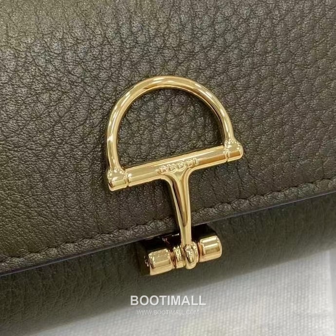Gucci Half Horsebit Card Case Grained Cowhide Leather Green Card Holder 구찌 하프 홀스빗 카드 케이스 828148 그레인드 소가죽 그린 카드지갑 10.5cm 5