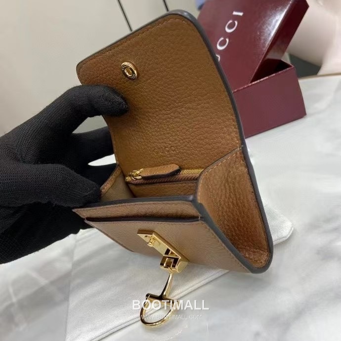 Gucci Half Horsebit Card Case Grained Cowhide Leather Green Card Holder 구찌 하프 홀스빗 카드 케이스 828148 그레인드 소가죽 그린 카드지갑 10.5cm 8