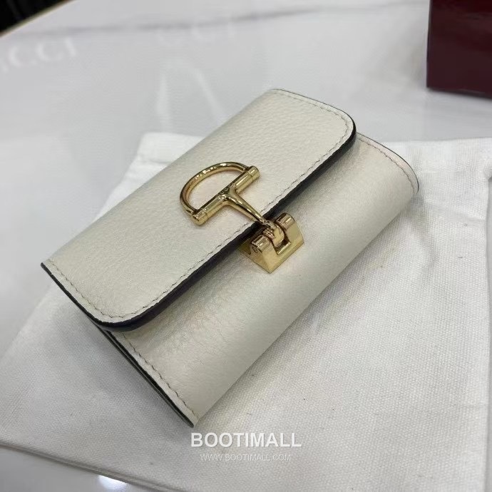 Gucci Half Horsebit Card Case Grained Cowhide Leather Green Card Holder 구찌 하프 홀스빗 카드 케이스 828148 그레인드 소가죽 그린 카드지갑 10.5cm 4