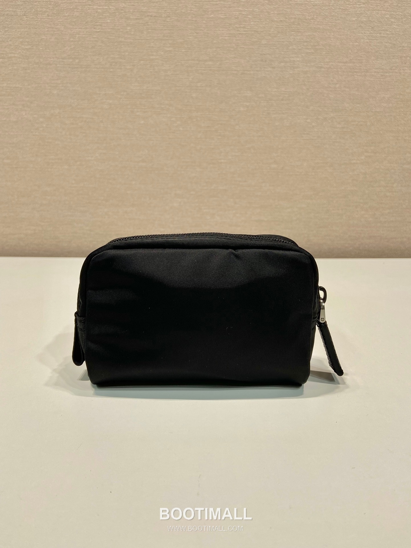 Prada Re-Nylon Mini Pouch Recycled Nylon Black 프라다 리나일론 미니 파우치 1NA339 리사이클 나일론 블랙 12cm 5