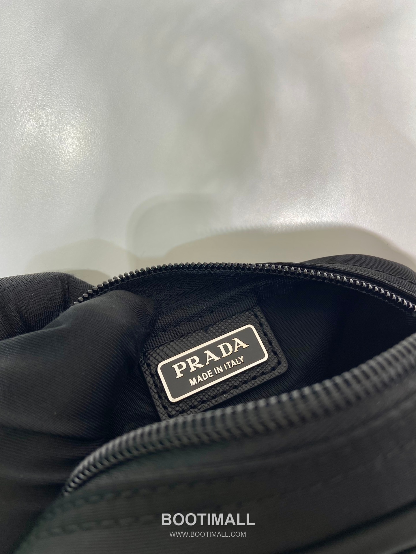 Prada Re-Nylon Mini Pouch Recycled Nylon Black 프라다 리나일론 미니 파우치 1NA339 리사이클 나일론 블랙 12cm 9