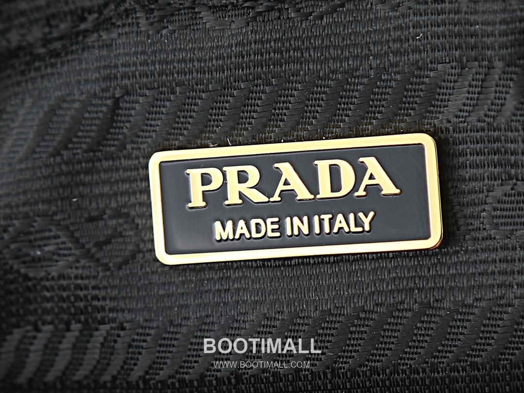 Prada 2HFL Leather Black Cosmetic Pouch 프라다 1ND339 2HFL F0002 레더 블랙 화장품 파우치 12.5cm 8