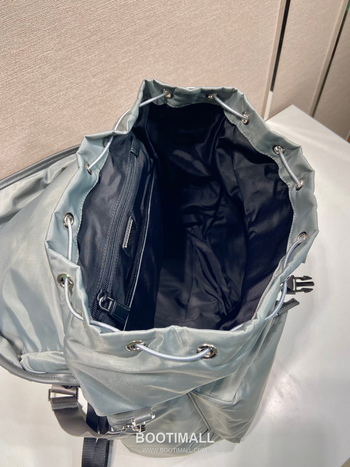 Prada Backpack Nylon, Calfskin New Color 프라다 2VZ108 백팩 나일론, 카프스킨 뉴 컬러 45cm 9