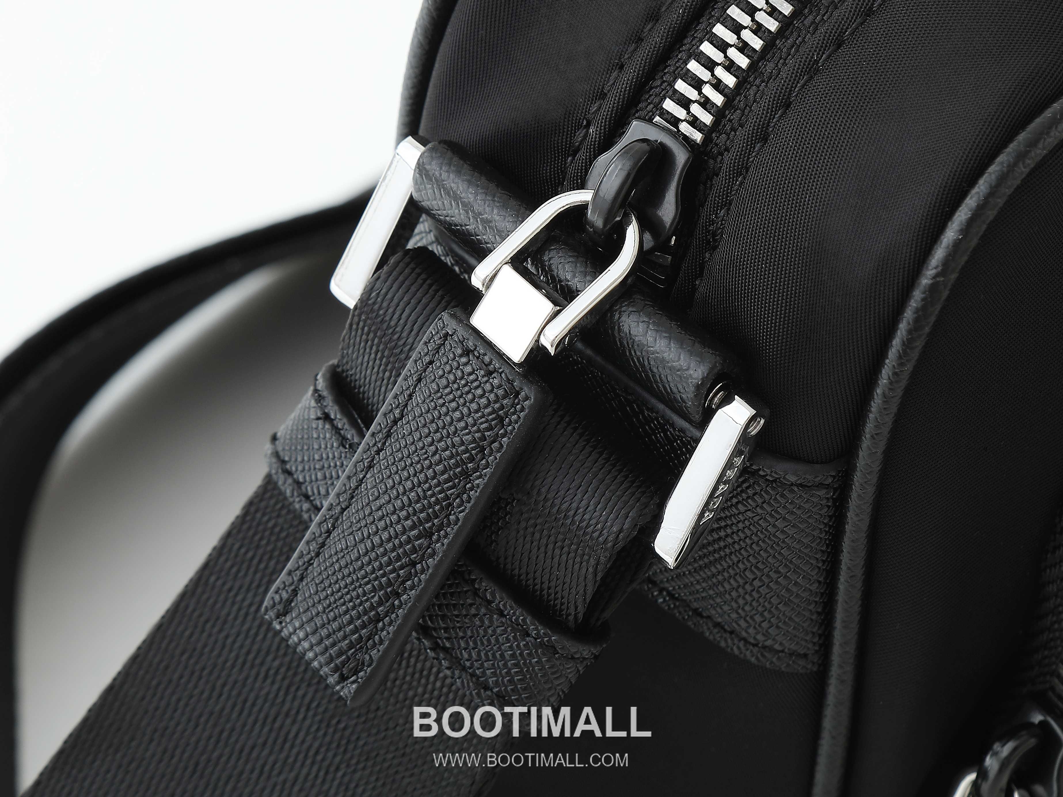 Prada Shoulder Bag Saffiano Leather, Nylon Black 프라다 2VH190 숄더백 사피아노 레더, 나일론 블랙 24cm 9