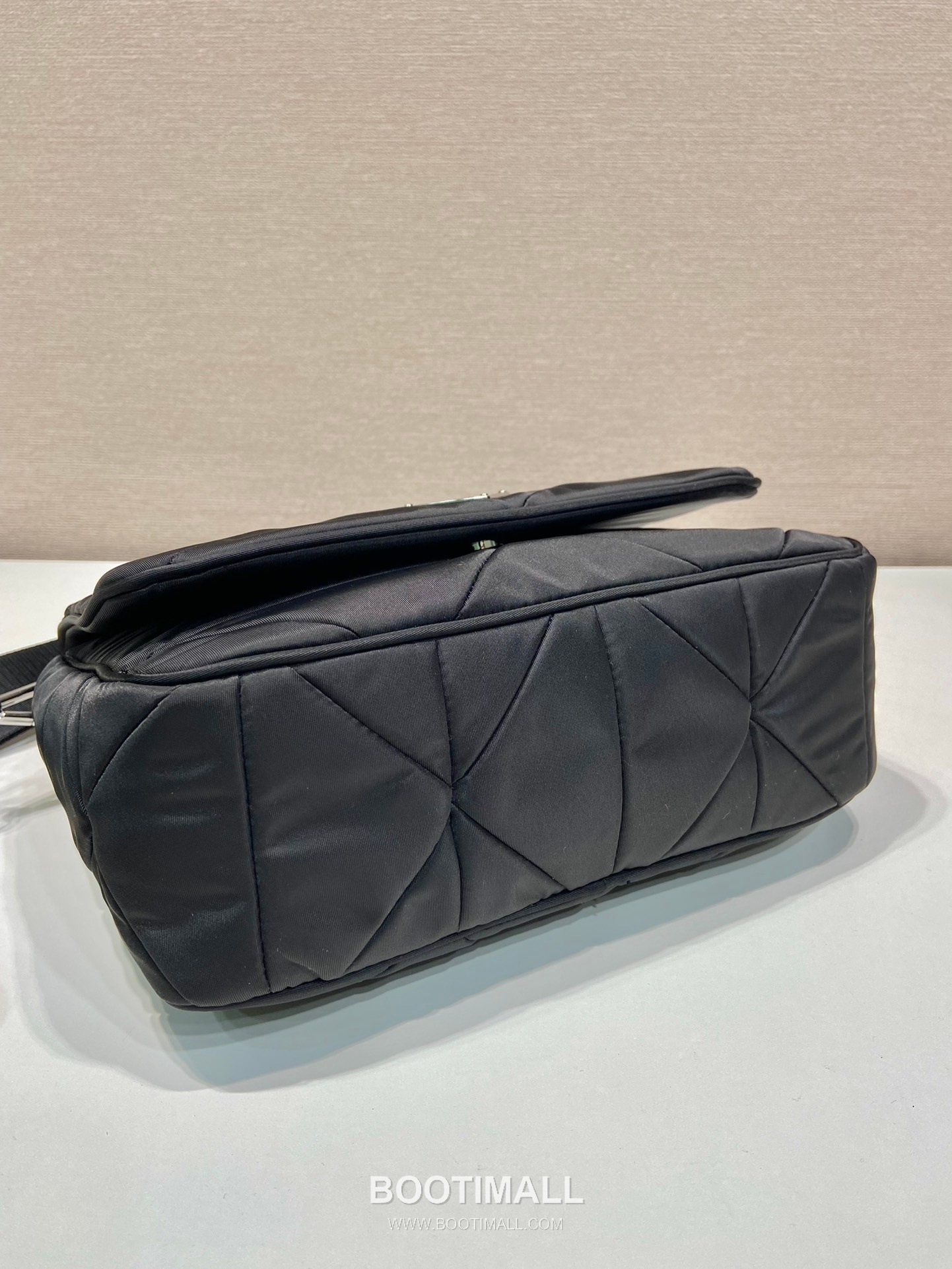 Prada 3-in-1 Medium Bag Nylon Black Shoulder Bag 프라다 3-in-1 미디엄 백 1BD290 나일론 블랙 숄더백 24cm 5
