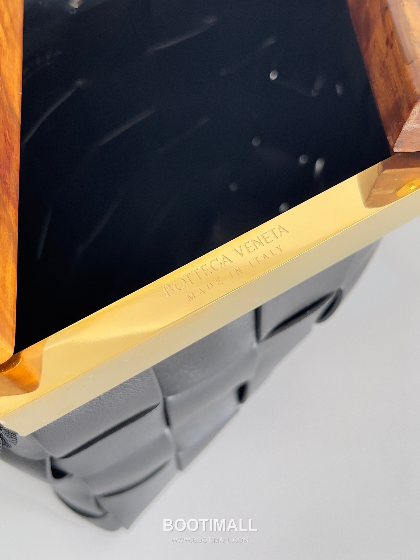 Bottega Veneta Intrecciato Wood Clutch Nappa Lambskin Brown 보테가 베네타 인트레치아토 우드 클러치 나파 램스킨 브라운 28cm 6