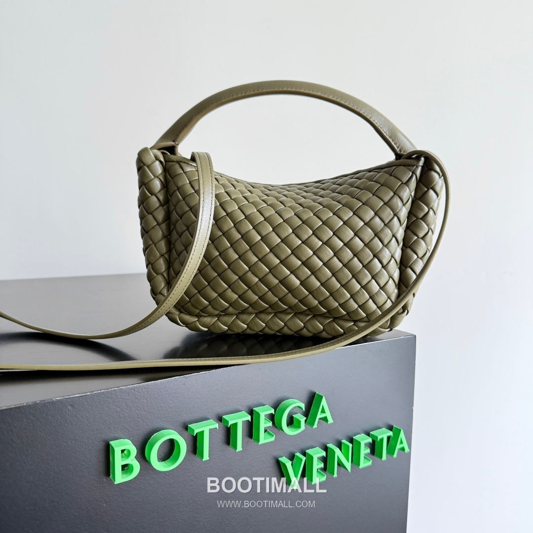 Bottega Veneta Mini Cobble Bag Lambskin Leather Khaki Top Handle Bag 보테가 베네타 미니 코블 백 램스킨 레더 카키 탑핸들백 23cm 5