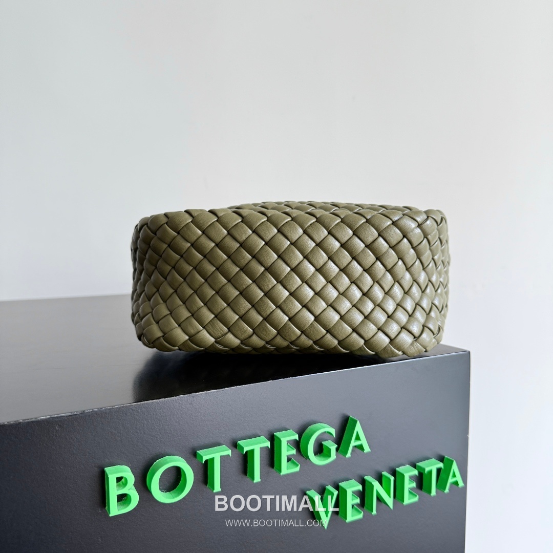 Bottega Veneta Mini Cobble Bag Lambskin Leather Khaki Top Handle Bag 보테가 베네타 미니 코블 백 램스킨 레더 카키 탑핸들백 23cm 8