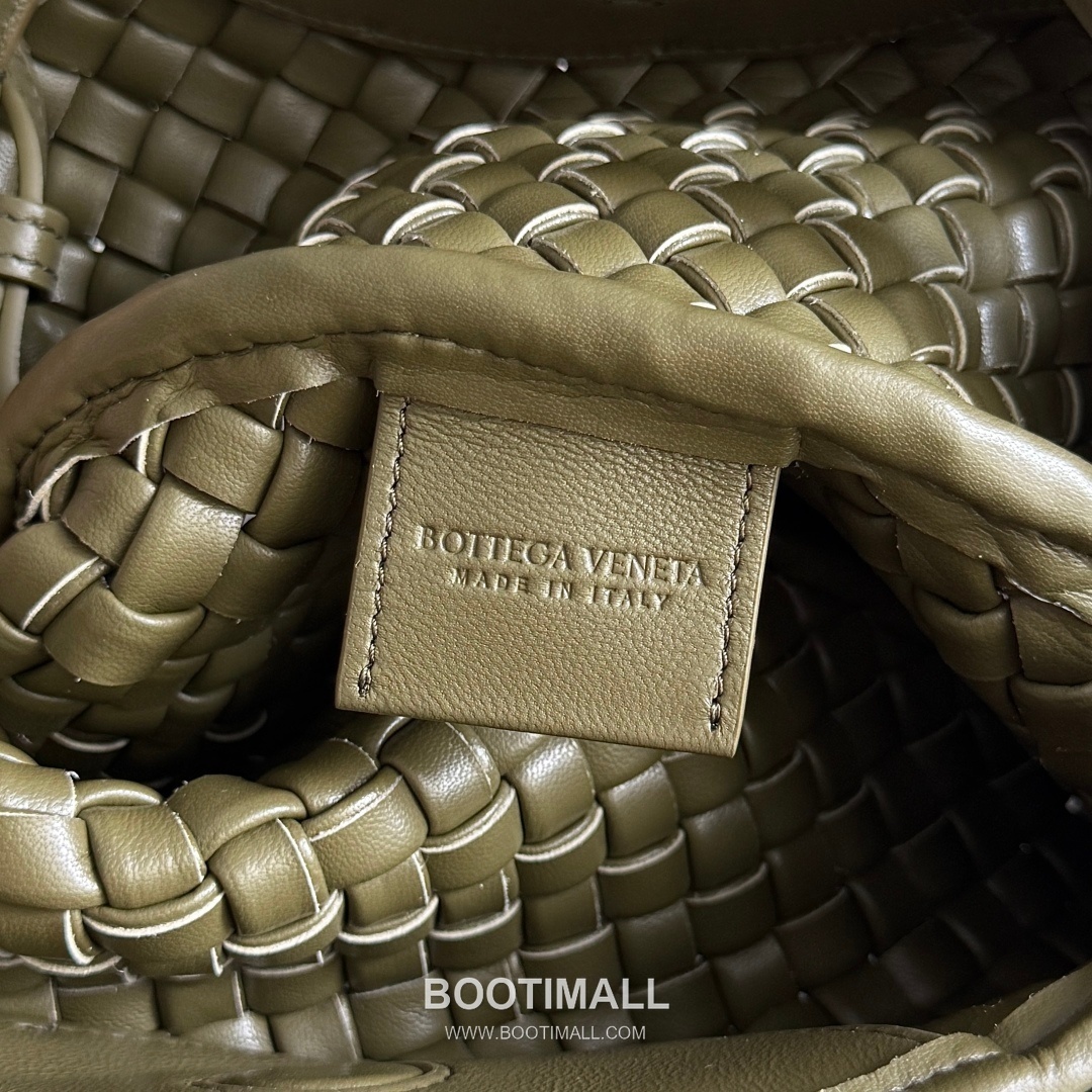Bottega Veneta Mini Cobble Bag Lambskin Leather Khaki Top Handle Bag 보테가 베네타 미니 코블 백 램스킨 레더 카키 탑핸들백 23cm 12