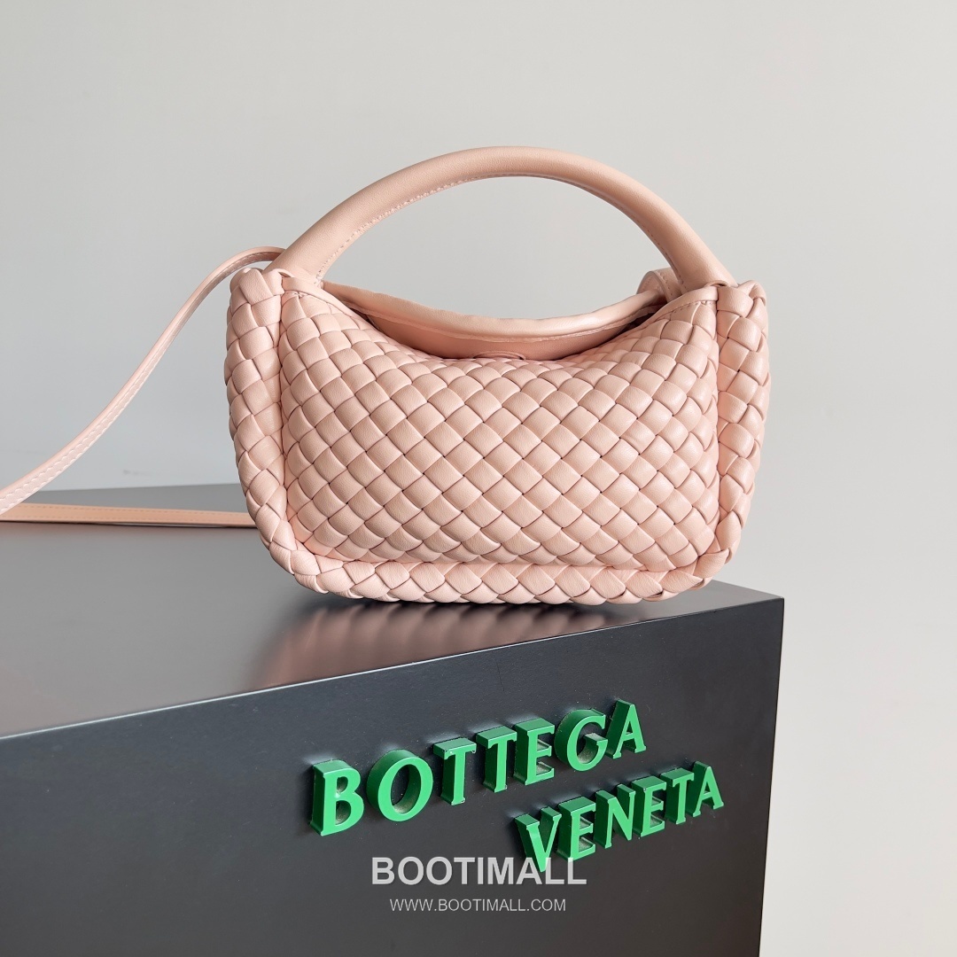 Bottega Veneta Mini Cobble Bag Lambskin Leather Khaki Top Handle Bag 보테가 베네타 미니 코블 백 램스킨 레더 카키 탑핸들백 23cm 4