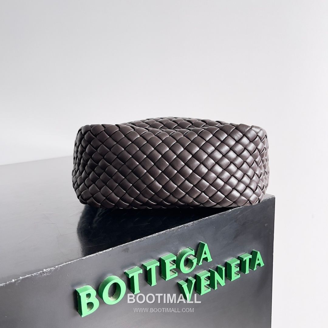 Bottega Veneta Mini Cobble Bag Lambskin Leather Khaki Top Handle Bag 보테가 베네타 미니 코블 백 램스킨 레더 카키 탑핸들백 23cm 8
