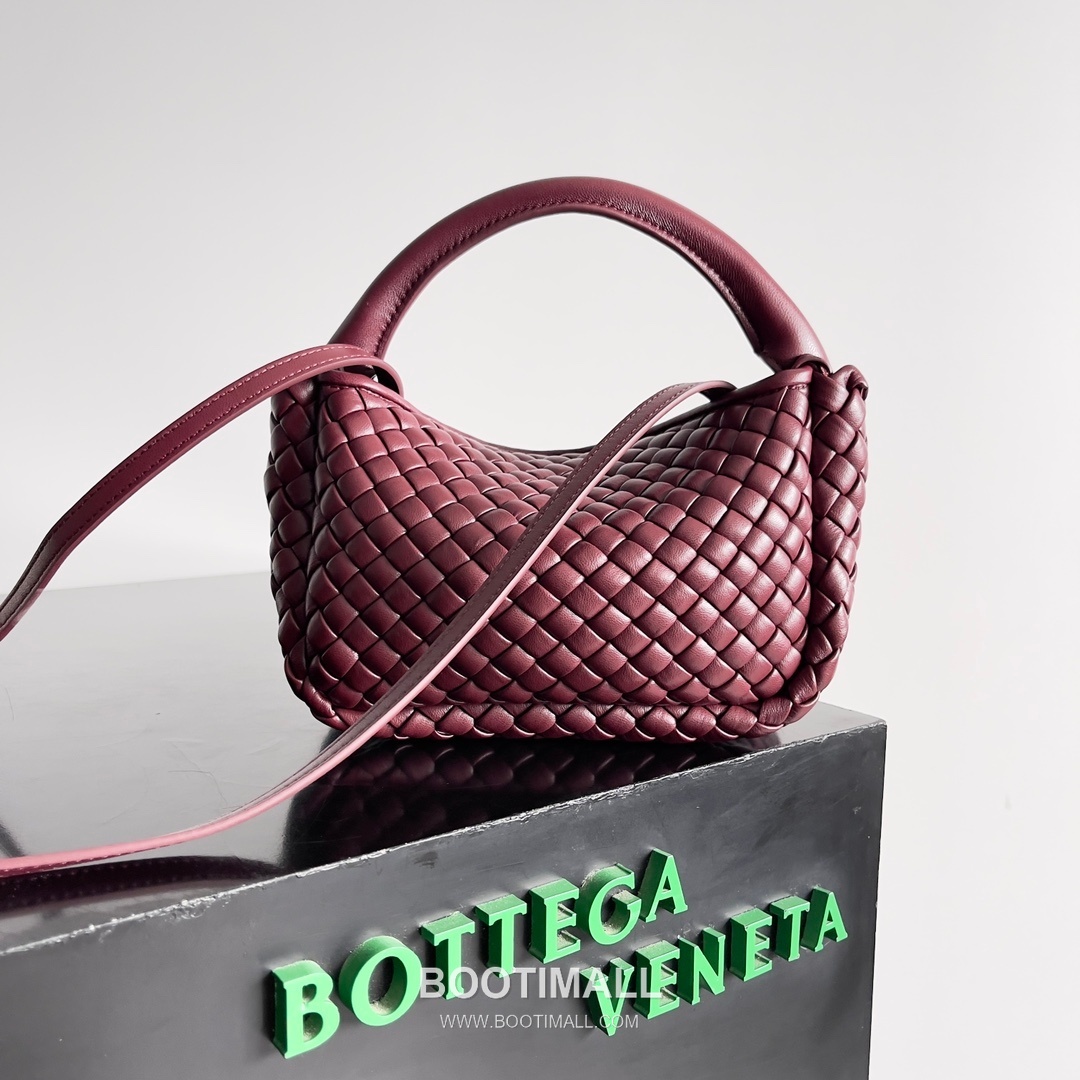 Bottega Veneta Mini Cobble Bag Lambskin Leather Khaki Top Handle Bag 보테가 베네타 미니 코블 백 램스킨 레더 카키 탑핸들백 23cm 6