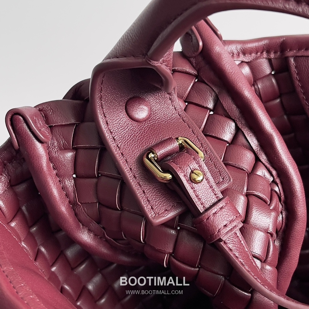 Bottega Veneta Mini Cobble Bag Lambskin Leather Khaki Top Handle Bag 보테가 베네타 미니 코블 백 램스킨 레더 카키 탑핸들백 23cm 11