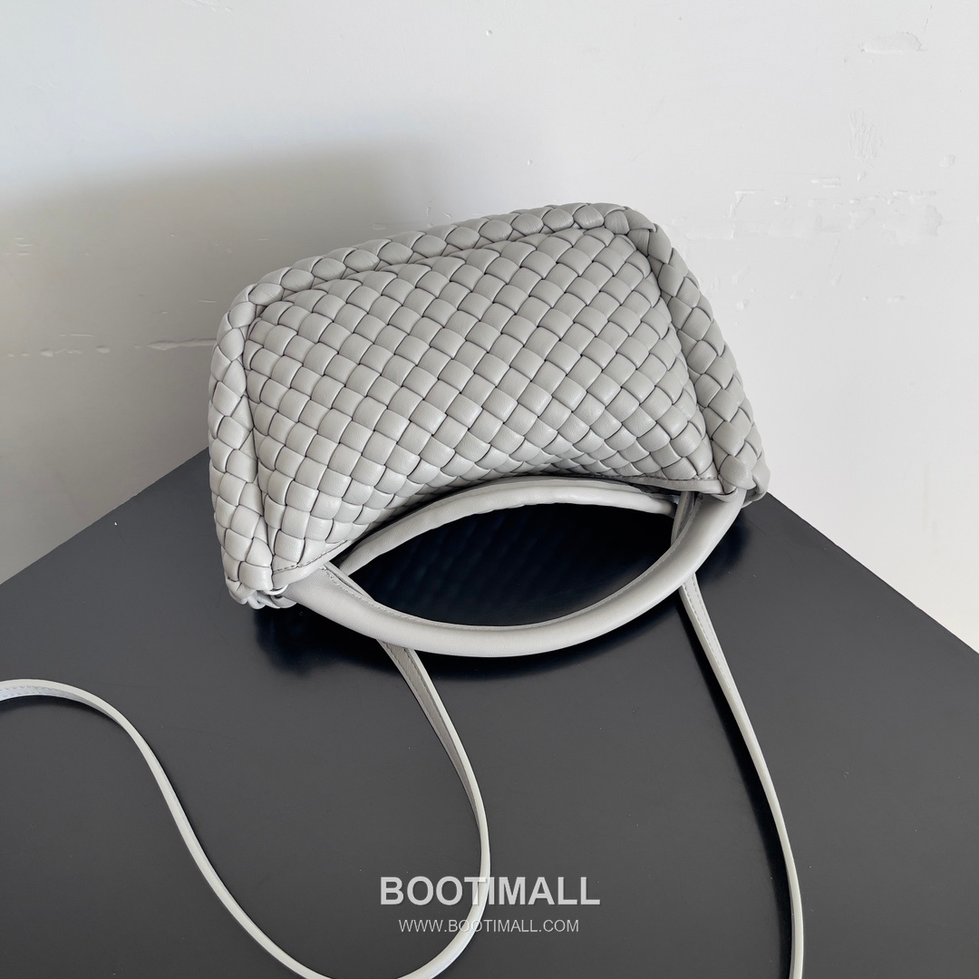 Bottega Veneta Mini Cobble Bag Lambskin Leather Khaki Top Handle Bag 보테가 베네타 미니 코블 백 램스킨 레더 카키 탑핸들백 23cm 6