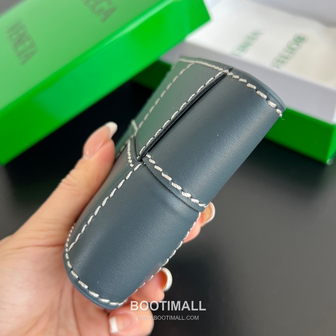 Bottega Veneta Intrecciato Bifold Calfskin Leather Gray Bifold Wallet 보테가 베네타 인트레치아토 반지갑 카프스킨 레더 그레이 11cm 4