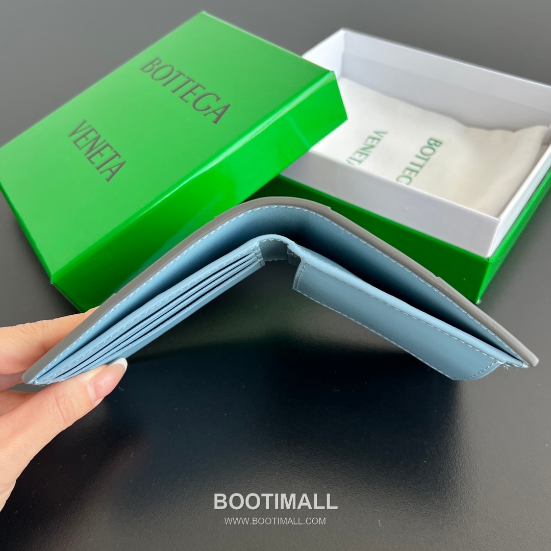 Bottega Veneta Intrecciato Bifold Calfskin Leather Gray Bifold Wallet 보테가 베네타 인트레치아토 반지갑 카프스킨 레더 그레이 11cm 15