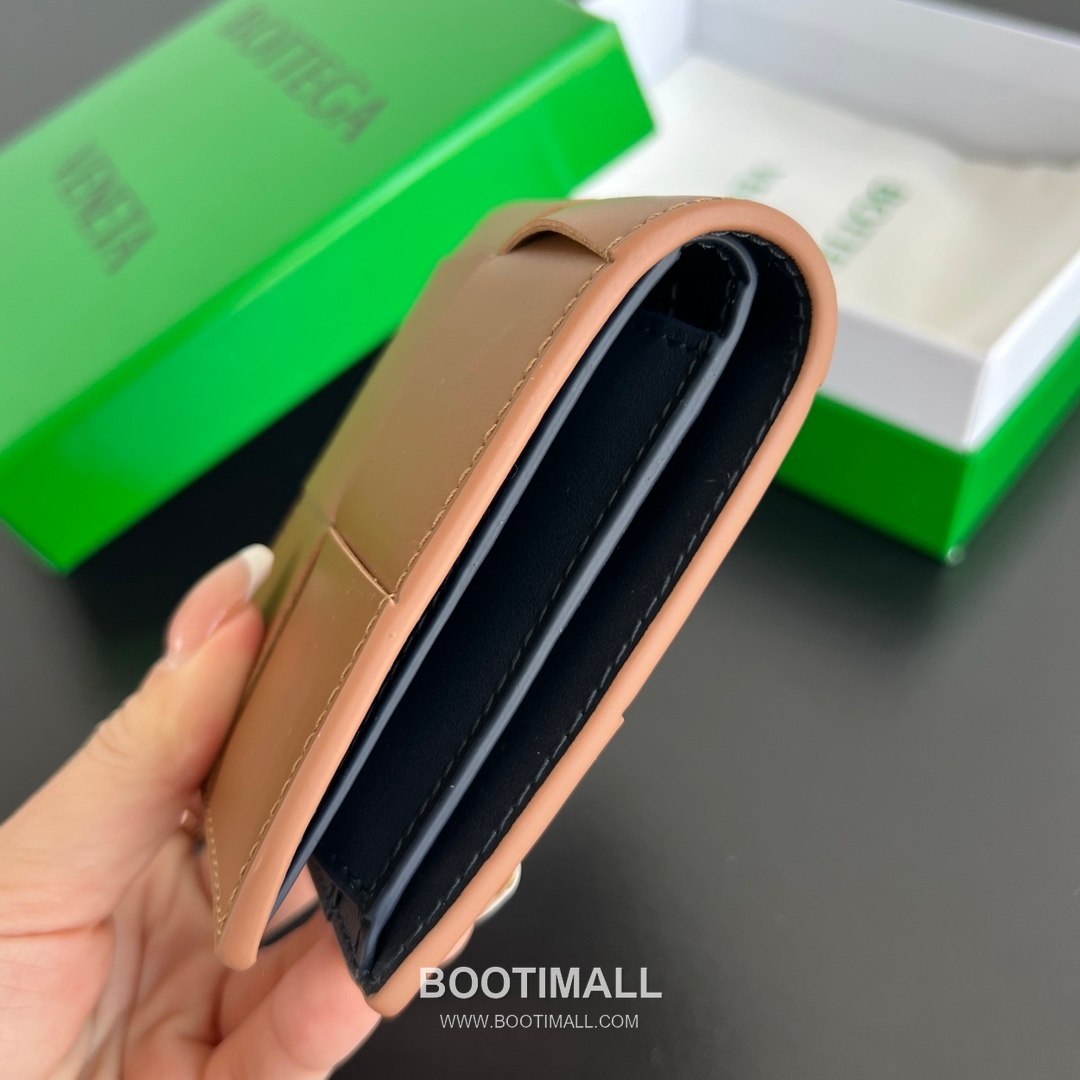 Bottega Veneta Intrecciato Bifold Calfskin Leather Gray Bifold Wallet 보테가 베네타 인트레치아토 반지갑 카프스킨 레더 그레이 11cm 20