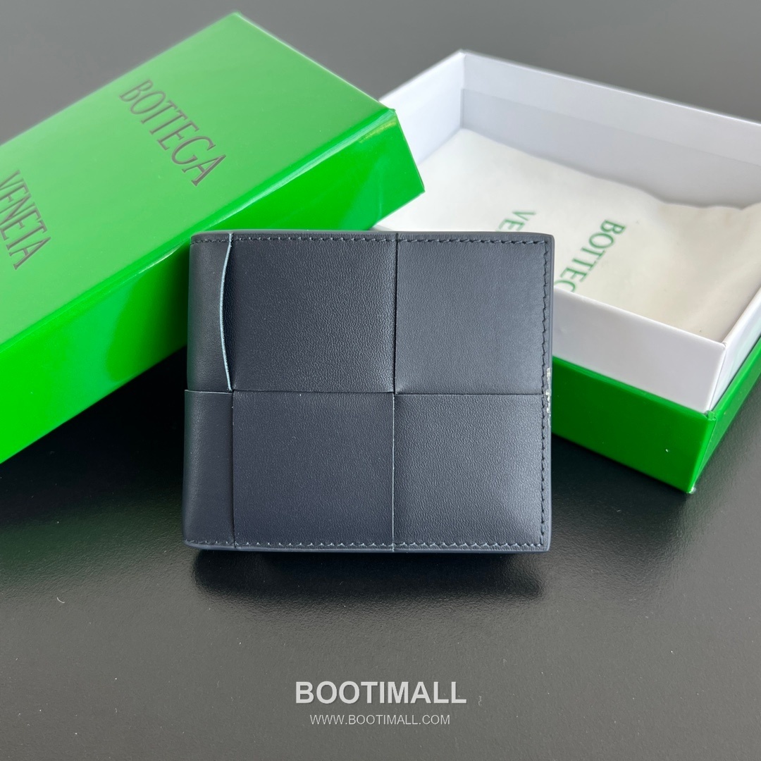 Bottega Veneta Intrecciato Bifold Calfskin Leather Gray Bifold Wallet 보테가 베네타 인트레치아토 반지갑 카프스킨 레더 그레이 11cm 27