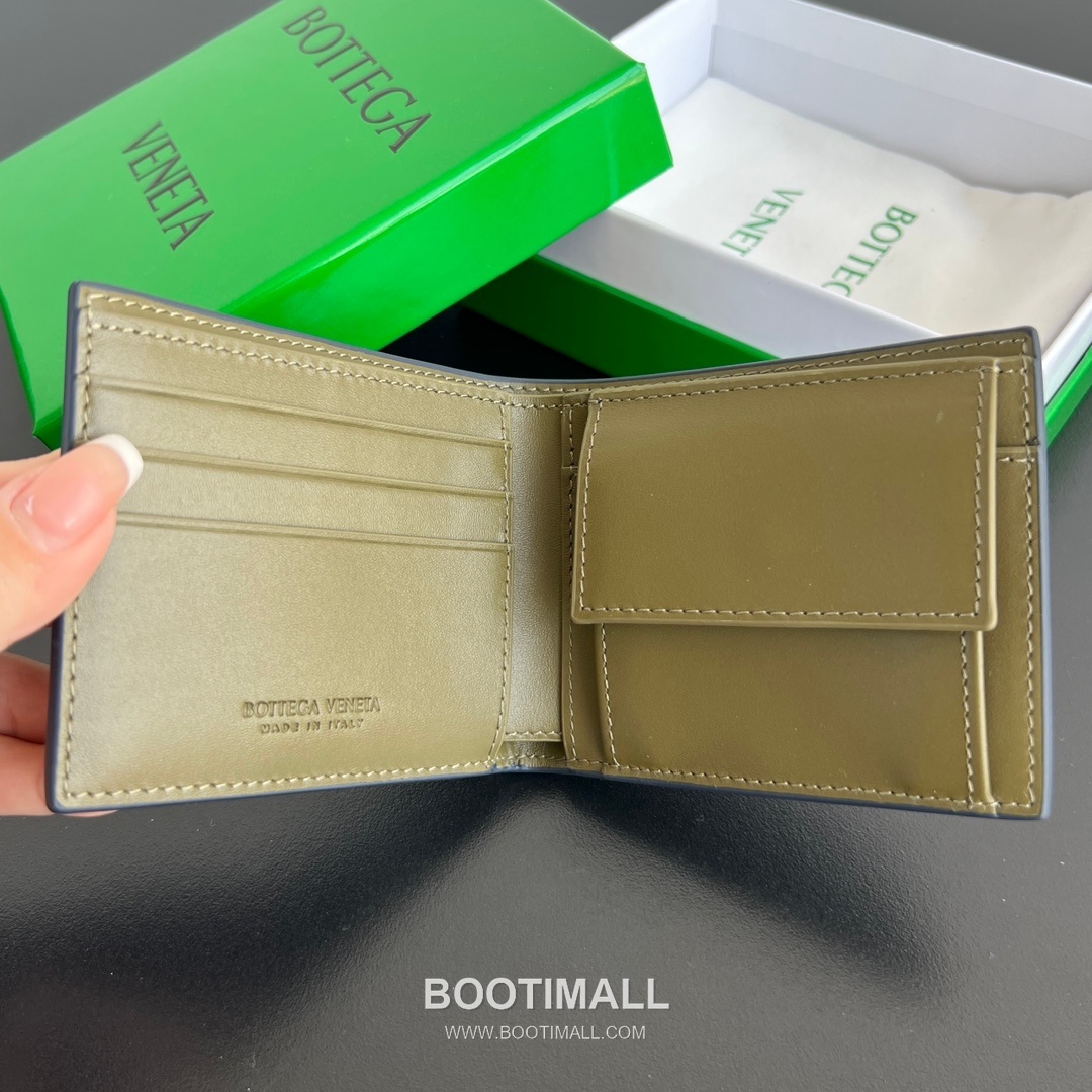 Bottega Veneta Intrecciato Bifold Calfskin Leather Gray Bifold Wallet 보테가 베네타 인트레치아토 반지갑 카프스킨 레더 그레이 11cm 31