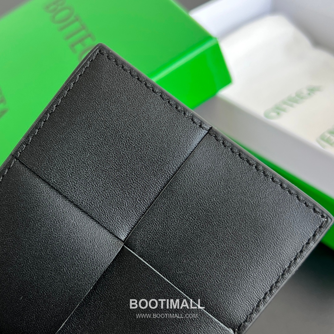 Bottega Veneta Intrecciato Bifold Calfskin Leather Gray Bifold Wallet 보테가 베네타 인트레치아토 반지갑 카프스킨 레더 그레이 11cm 62