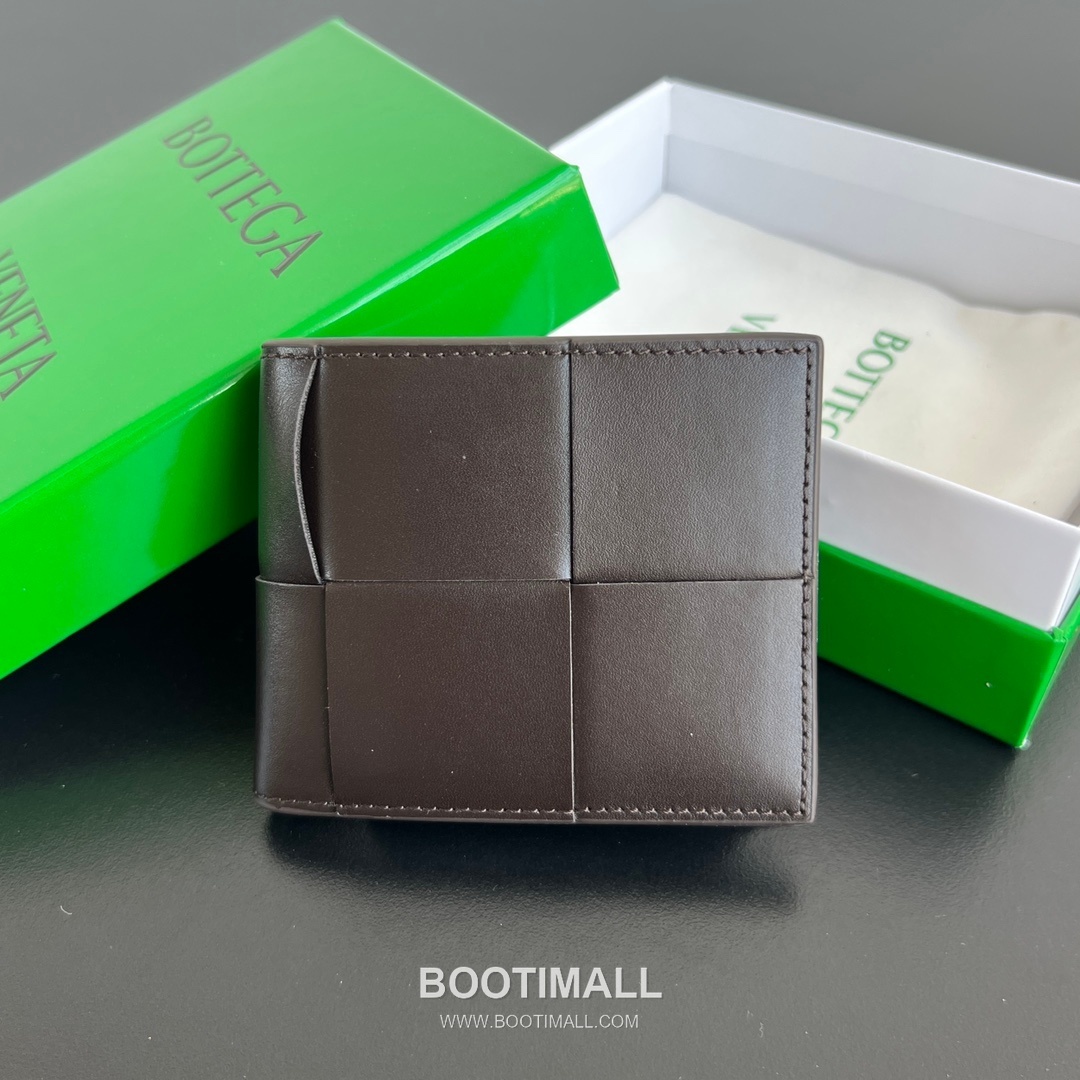 Bottega Veneta Intrecciato Bifold Calfskin Leather Gray Bifold Wallet 보테가 베네타 인트레치아토 반지갑 카프스킨 레더 그레이 11cm 63