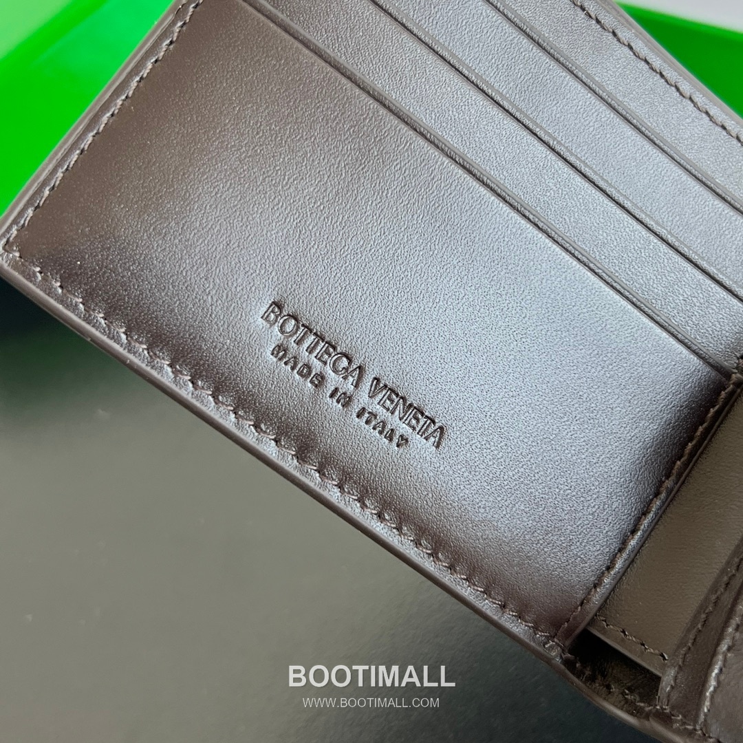 Bottega Veneta Intrecciato Bifold Calfskin Leather Gray Bifold Wallet 보테가 베네타 인트레치아토 반지갑 카프스킨 레더 그레이 11cm 70