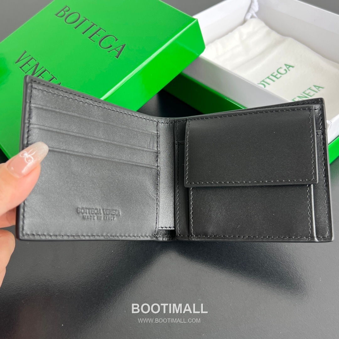 Bottega Veneta Intrecciato Bifold Calfskin Leather Gray Bifold Wallet 보테가 베네타 인트레치아토 반지갑 카프스킨 레더 그레이 11cm 112
