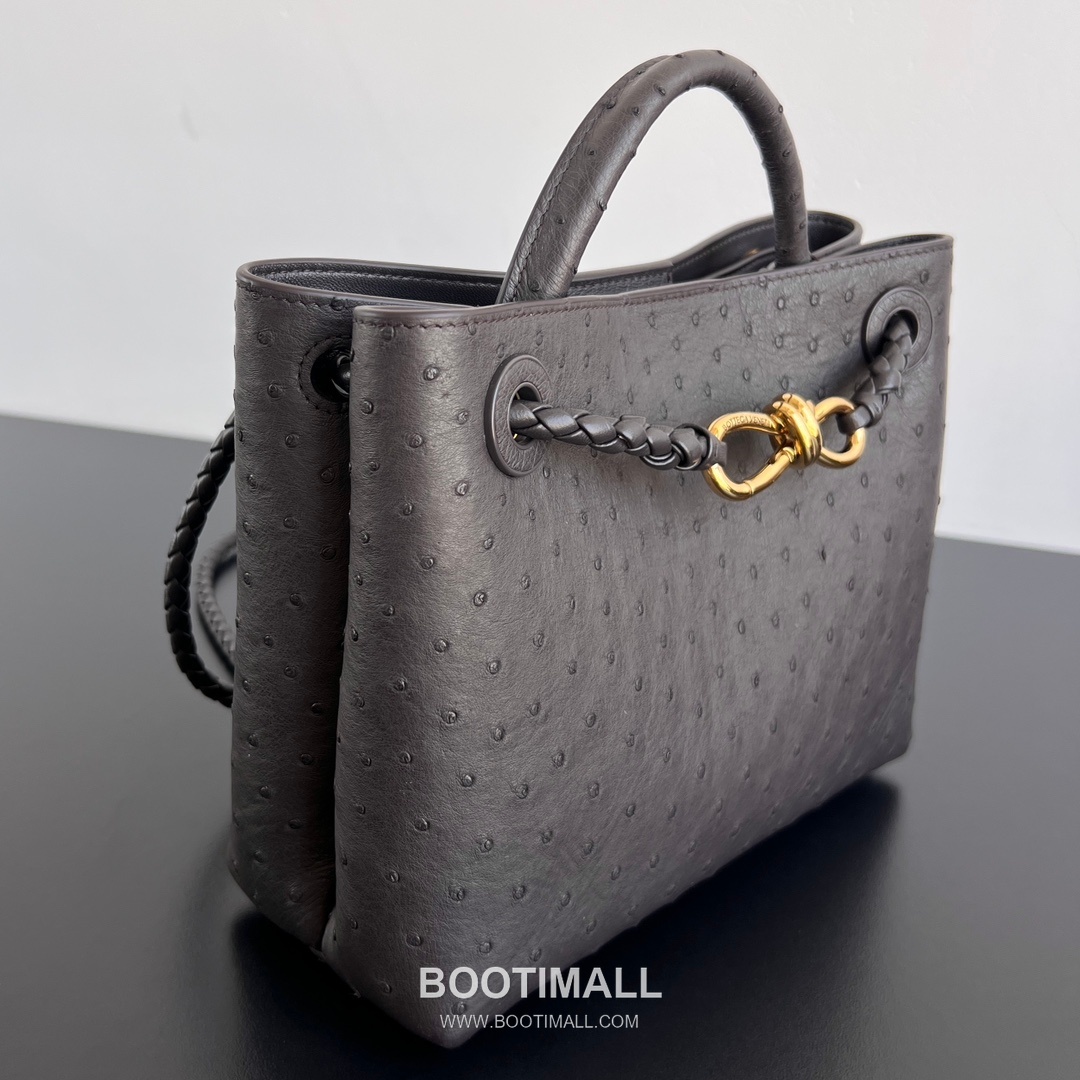 Bottega Veneta Andiamo Handbag Ostrich Leather Green Top Handle Bag 보테가 베네타 안디아모 핸드백 오스트리치 레더 그린 탑핸들백 25cm 3