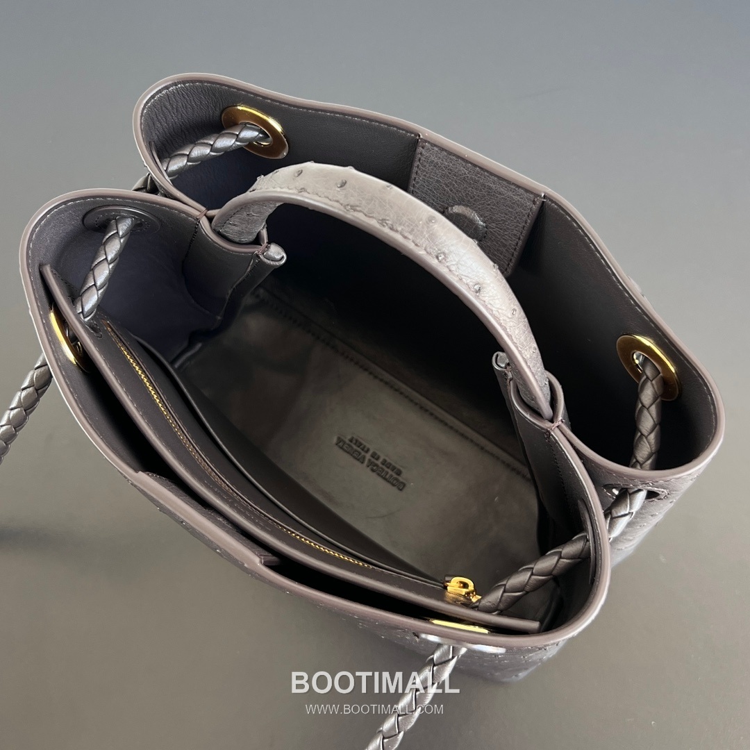 Bottega Veneta Andiamo Handbag Ostrich Leather Green Top Handle Bag 보테가 베네타 안디아모 핸드백 오스트리치 레더 그린 탑핸들백 25cm 8