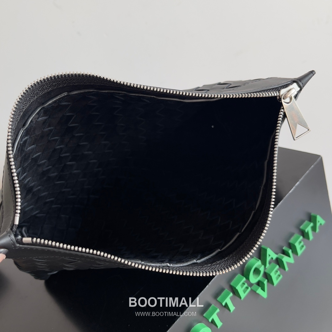 Bottega Veneta Intrecciato Pouch Intrecciato Leather Brown 보테가 베네타 인트레치아토 파우치 인트레치아토 레더 브라운 33cm 8
