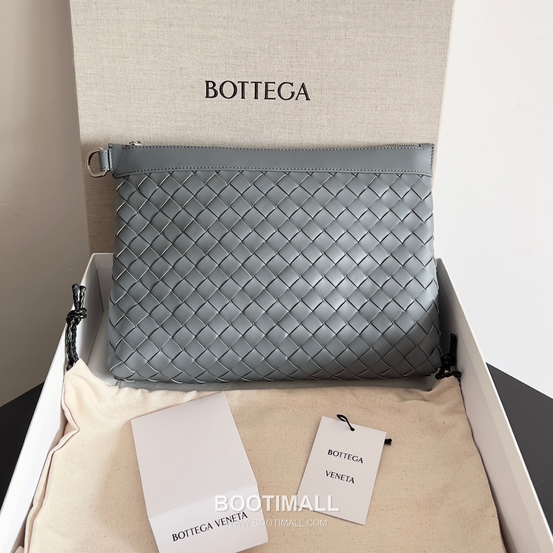 Bottega Veneta Intrecciato Pouch Intrecciato Leather Brown 보테가 베네타 인트레치아토 파우치 인트레치아토 레더 브라운 33cm 1