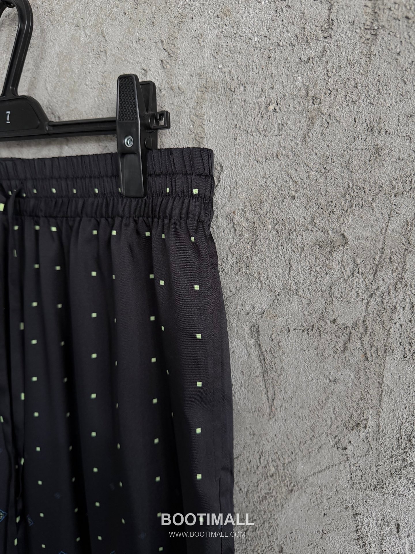 Casablanca Cross Print Pants Silk Black 카사블랑카 크로스 프린트 팬츠 실크 블랙 5