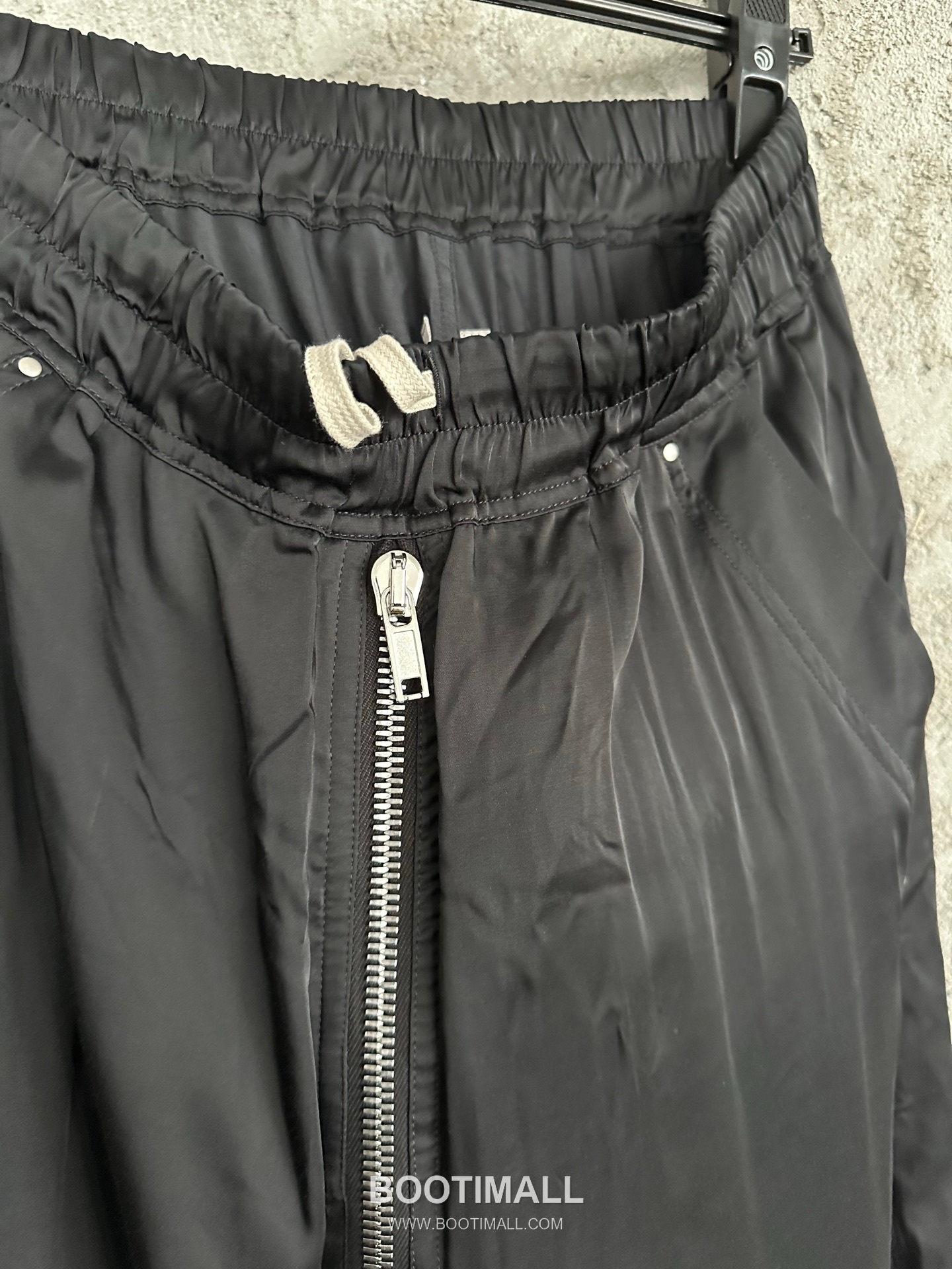 Drawstring Wide Pants Black 드로우스트링 와이드 팬츠 블랙 9