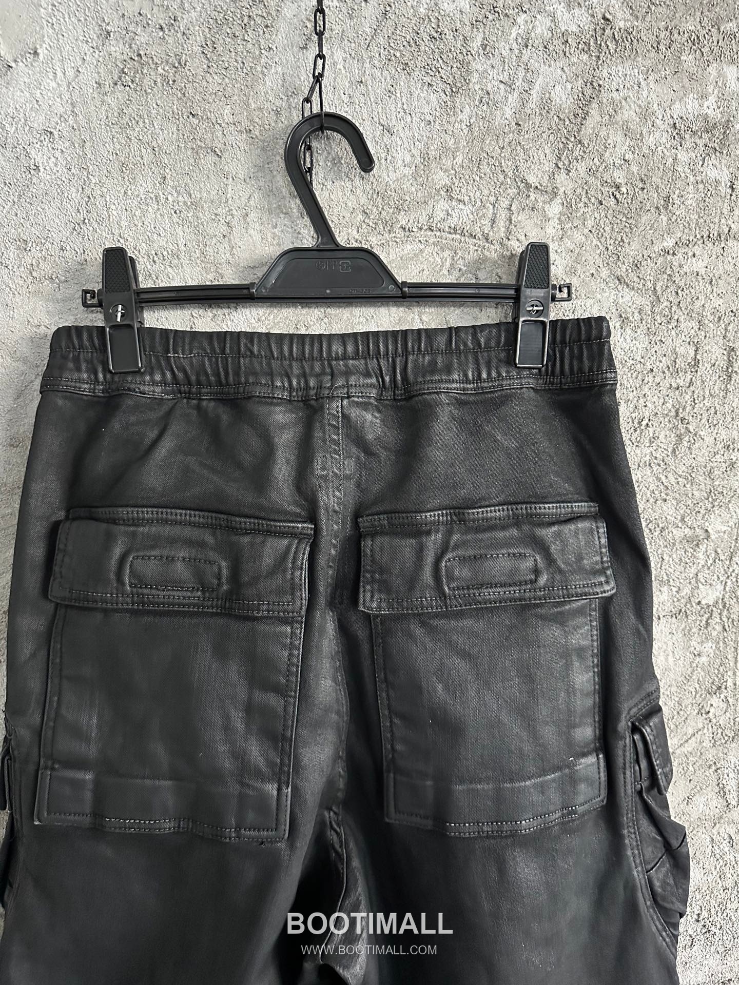 Rick Owens Waxed Flared Cargo Pants Denim Stretch Fabric Black 릭 오웬스 왁스드 플레어 카고 팬츠 데님 스트레치 원단 블랙 8