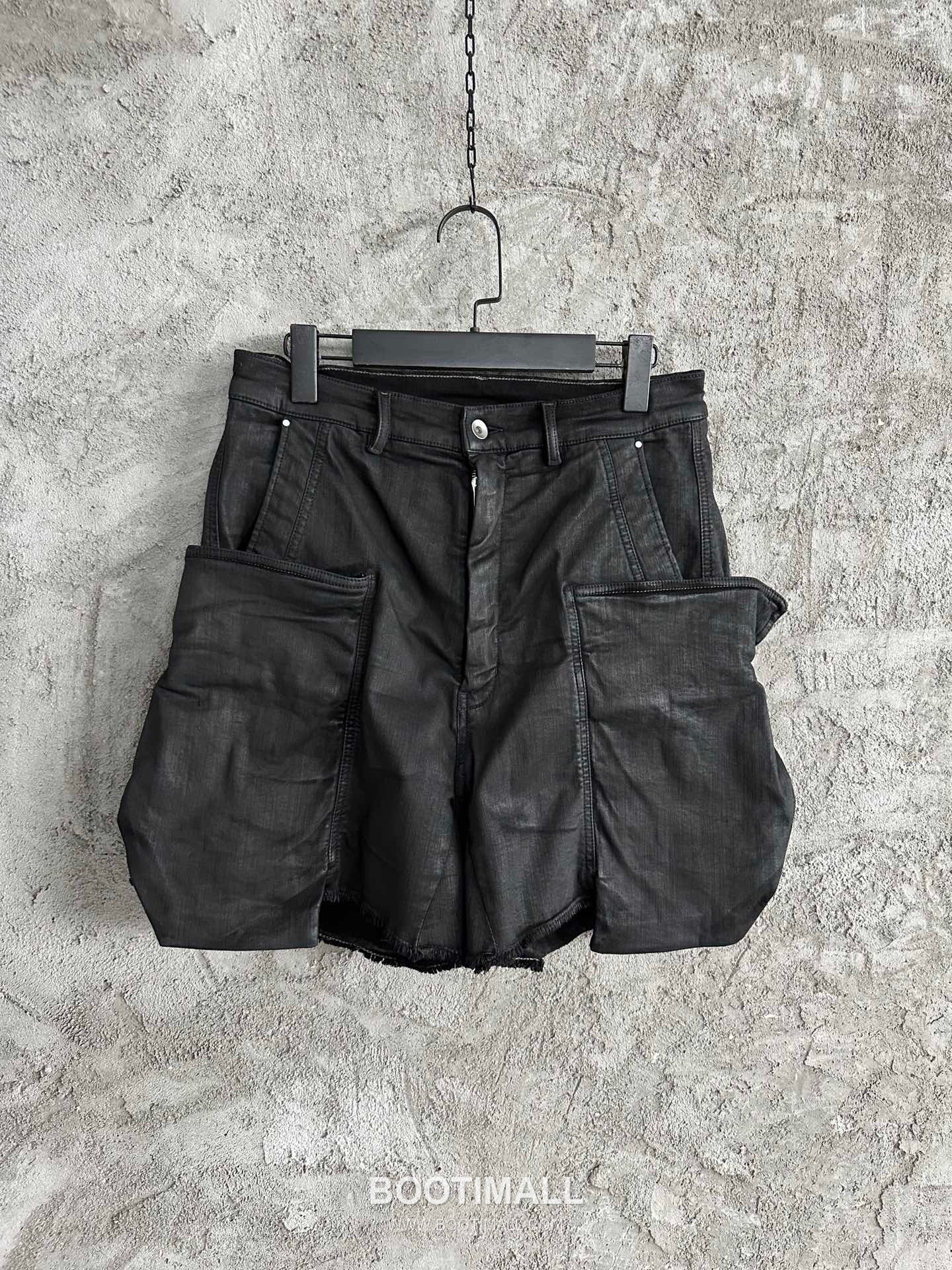 Rick Owens Cargo Shorts Denim Black 릭 오웬스 카고 쇼츠 데님 블랙 1