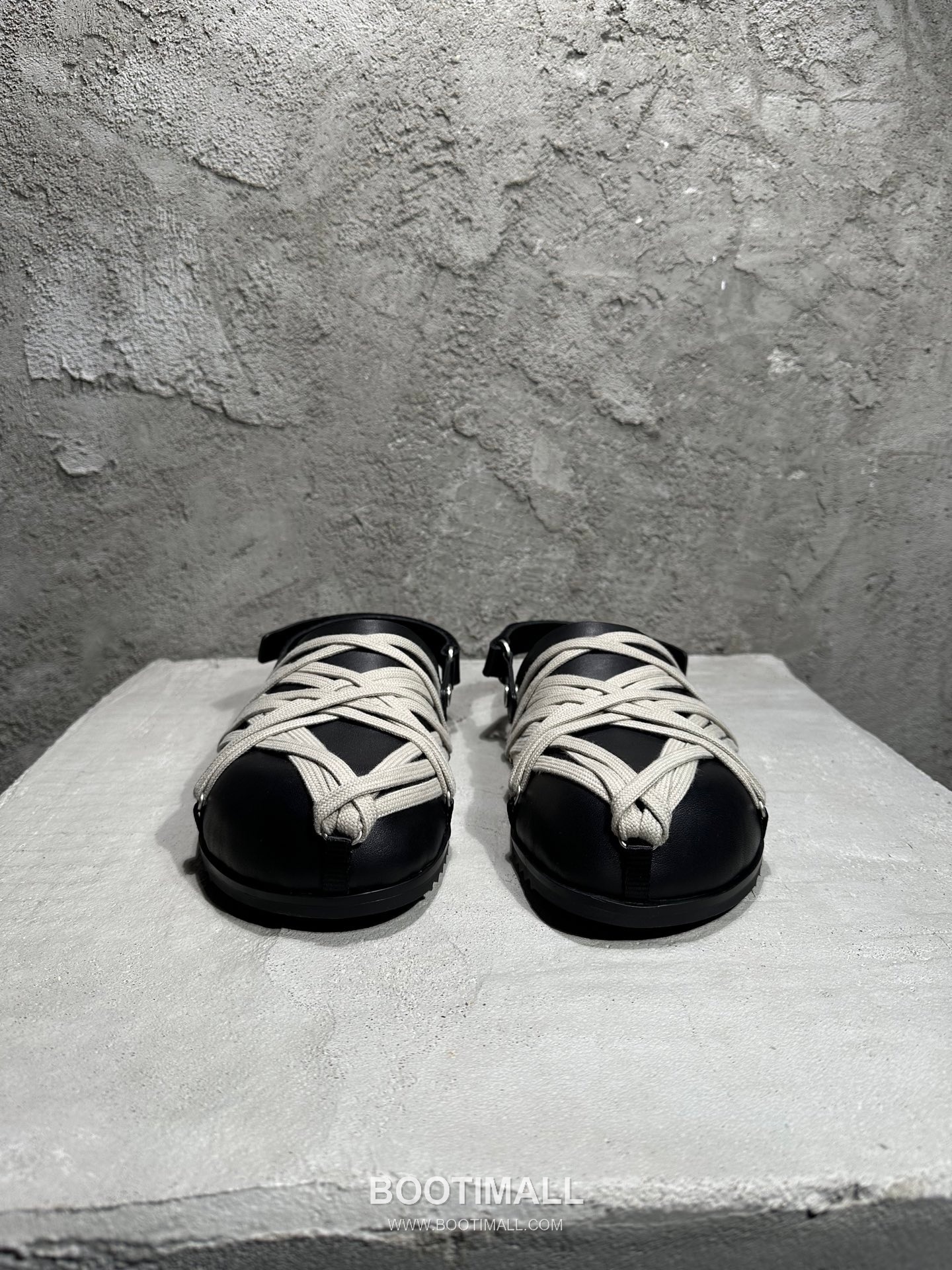 Rick Owens Strappy Sandals Grained Calfskin Leather Black 릭오웬스 스트랩 샌들 그레인 카프스킨 레더 블랙 4
