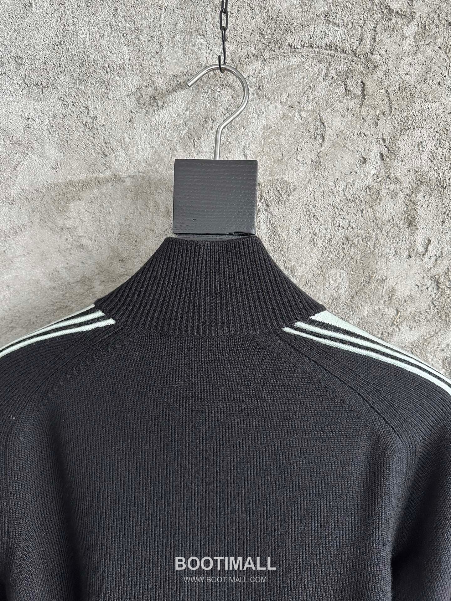 Casablanca Side-Stripe Knit Jacket Wool Black 카사블랑카 사이드 스트라이프 니트 자켓 울 블랙 12