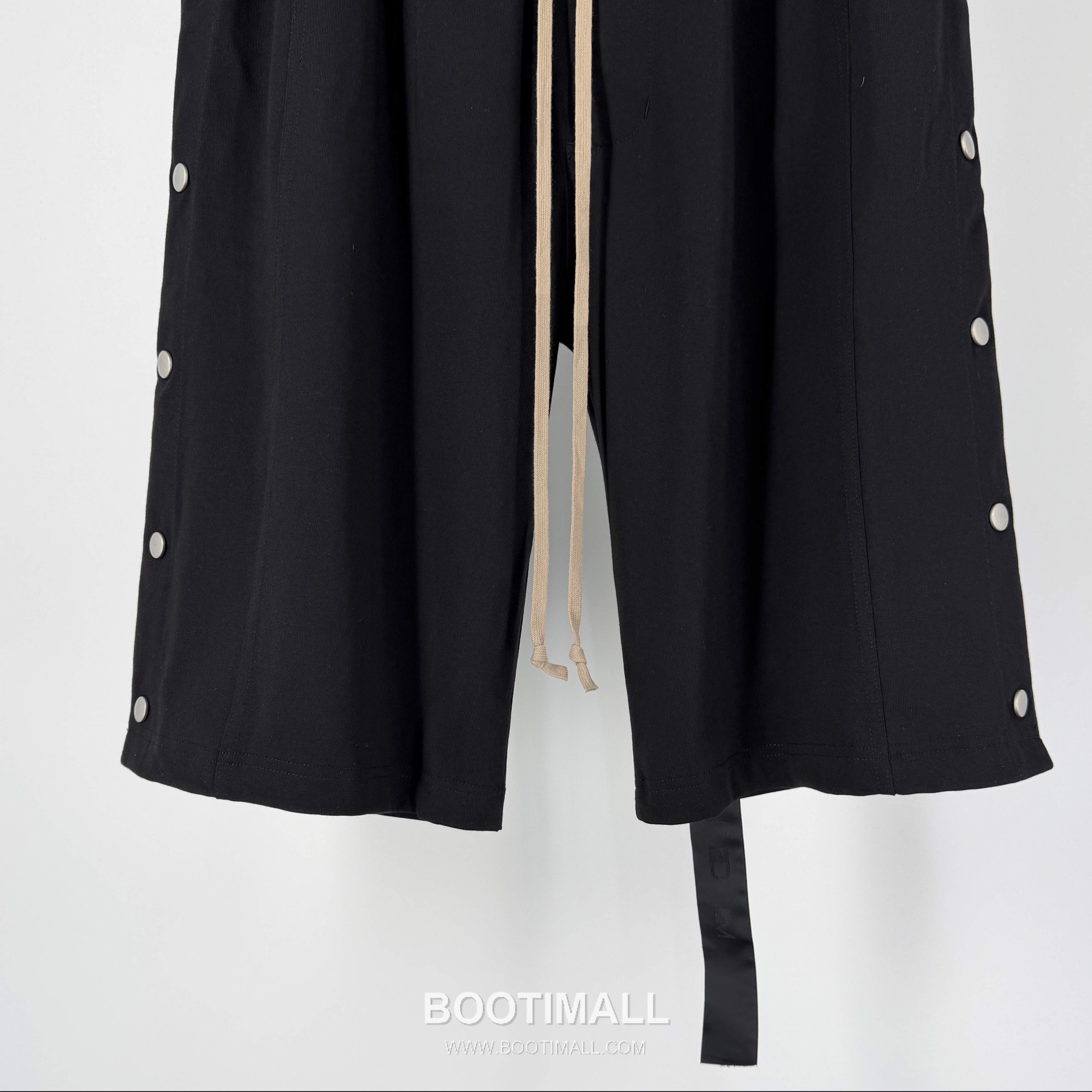 Rick Owens Slit Bermuda Shorts Black 릭오웬스 슬릿 버뮤다 쇼츠 블랙 4