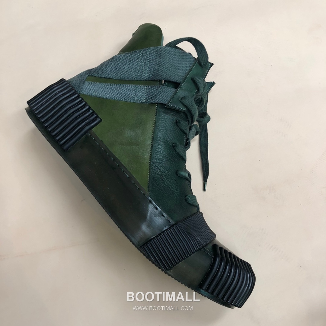 Boris Bidjan Saberi Dark 11 Sneakers Cowhide Calfskin Black 보리스 비잔 사베리 다크 11 스니커즈 소가죽 송아지가죽 블랙 3