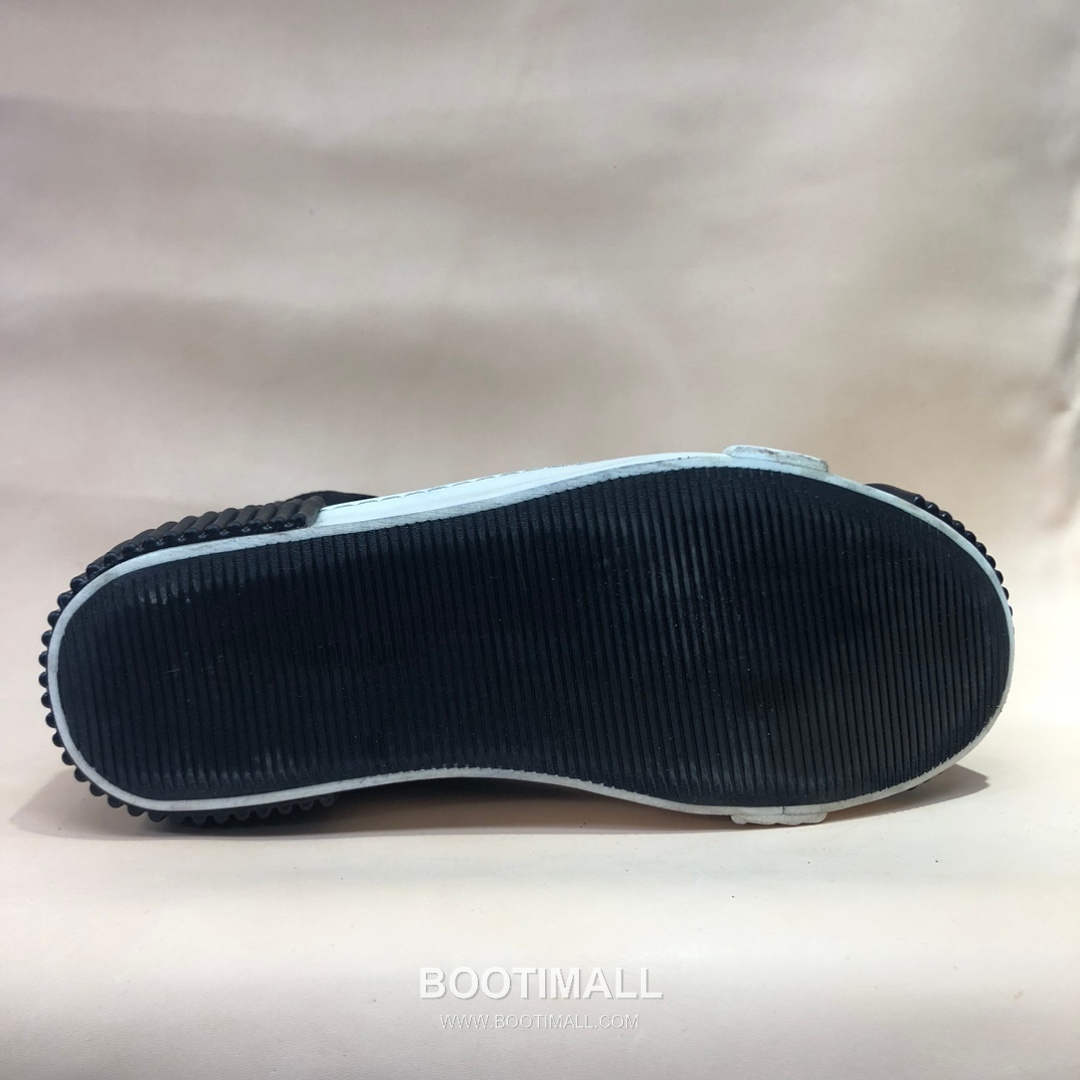 Boris Bidjan Saberi Dark 11 Sneakers Cowhide Calfskin Black 보리스 비잔 사베리 다크 11 스니커즈 소가죽 송아지가죽 블랙 10