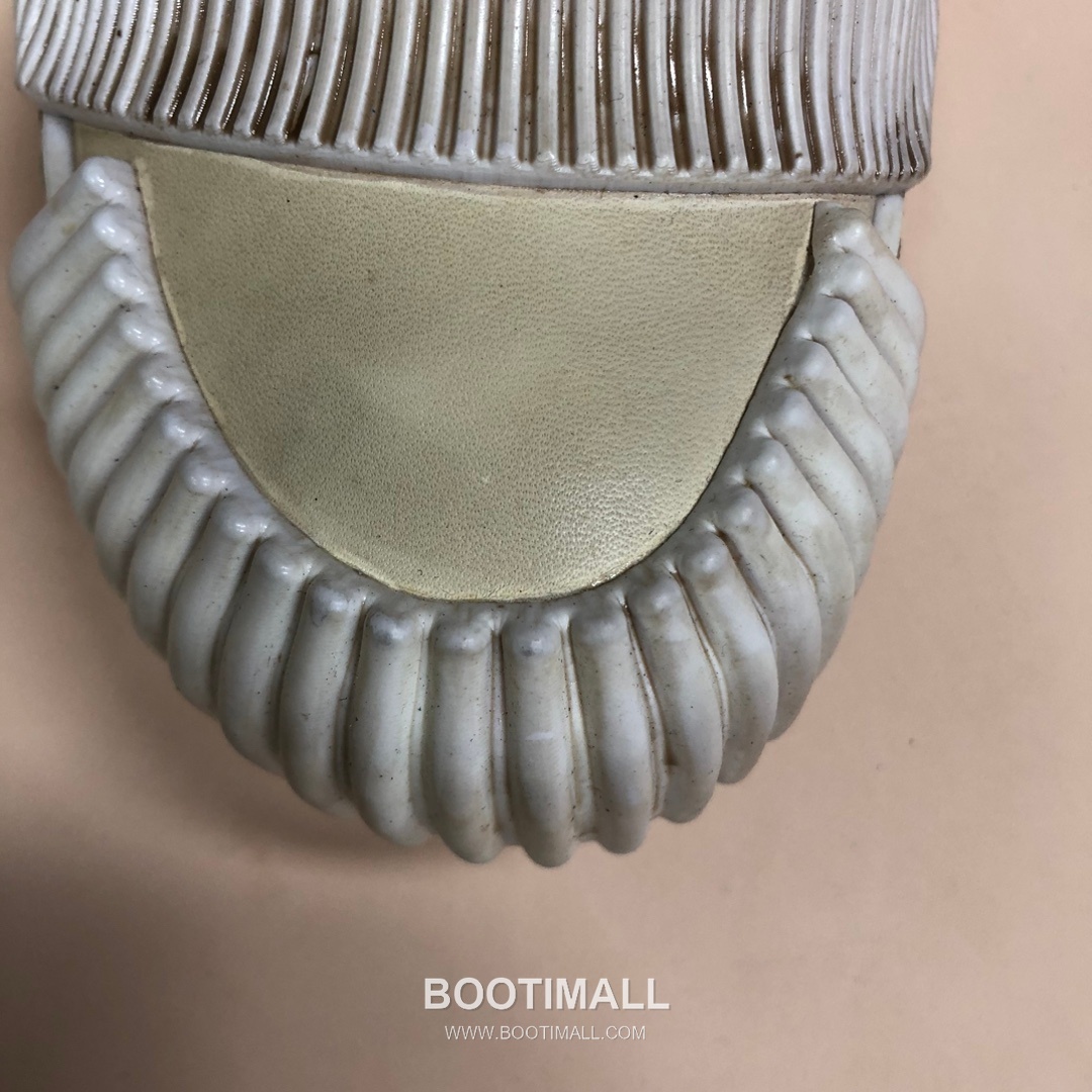 Boris Bidjan Saberi Dark 11 Sneakers Cowhide Calfskin Black 보리스 비잔 사베리 다크 11 스니커즈 소가죽 송아지가죽 블랙 4