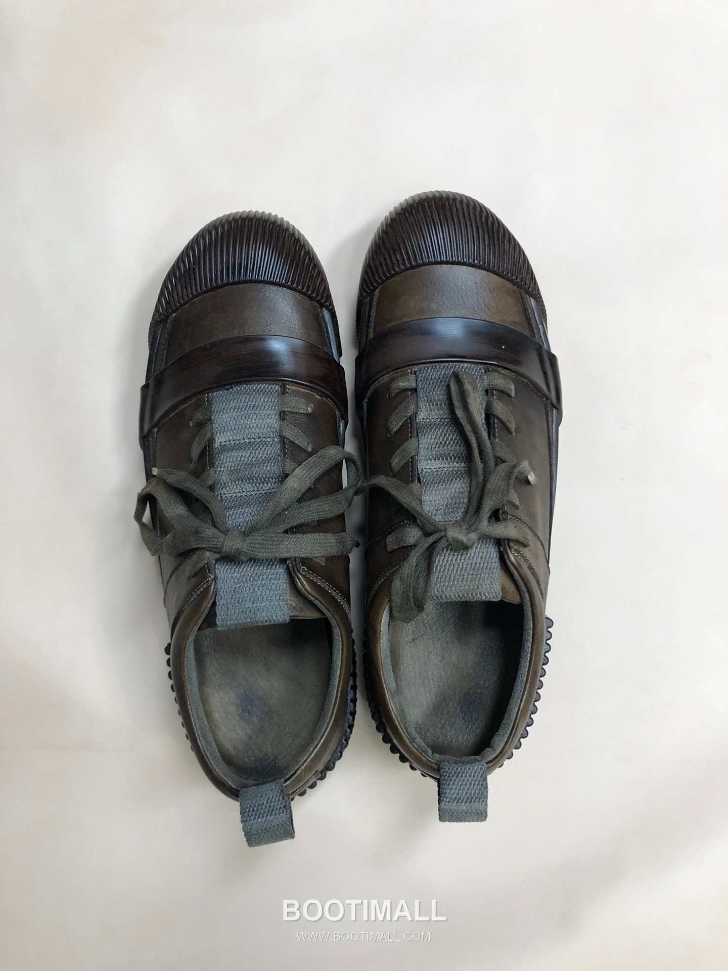 Boris Bidjan Saberi Hand-Dyed Sneaker Cowhide Calfskin Black Sneakers 보리스 비잔 사베리 핸드 다이드 스니커즈 소가죽 송아지가죽 블랙 2