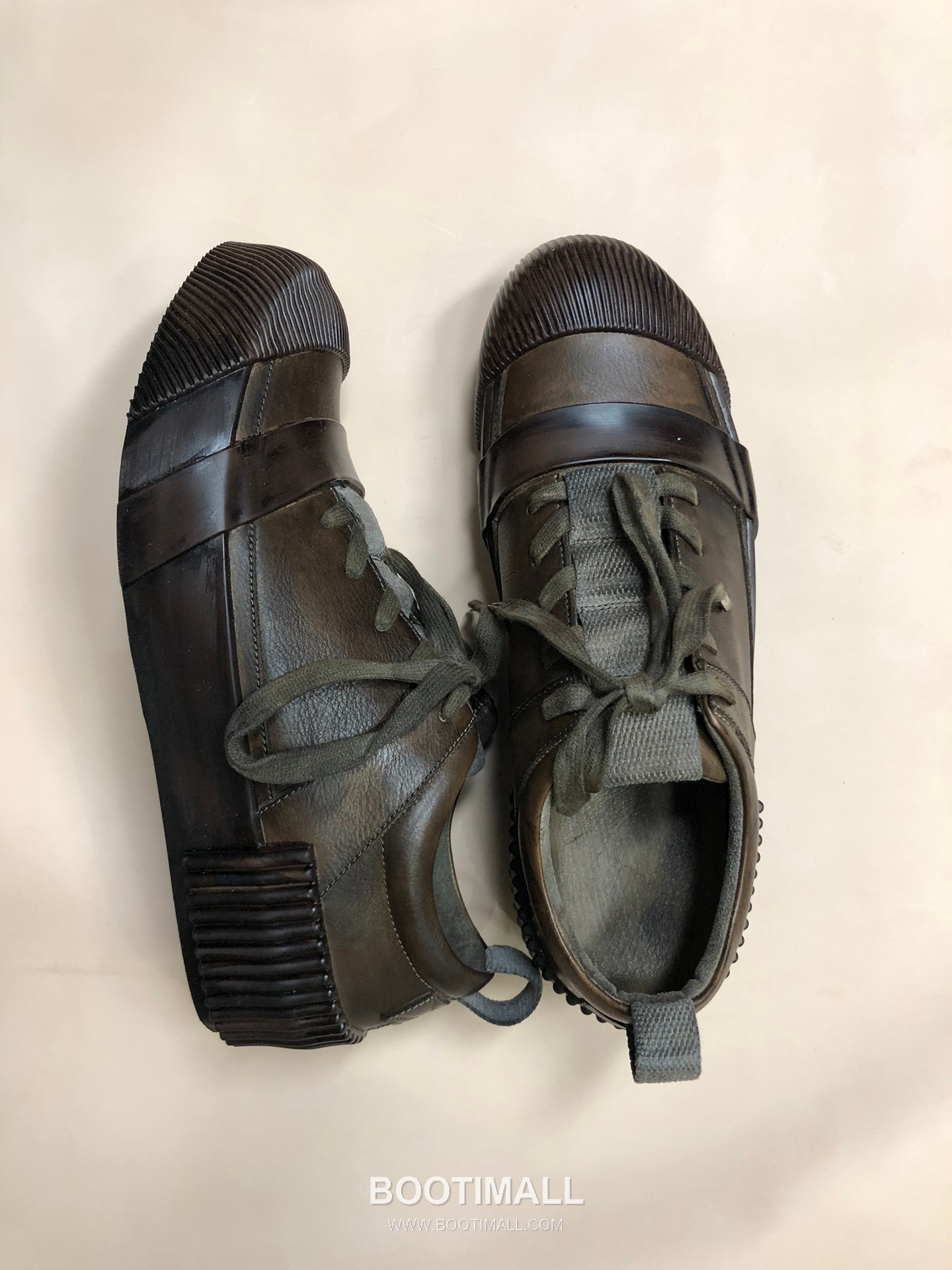 Boris Bidjan Saberi Hand-Dyed Sneaker Cowhide Calfskin Black Sneakers 보리스 비잔 사베리 핸드 다이드 스니커즈 소가죽 송아지가죽 블랙 3