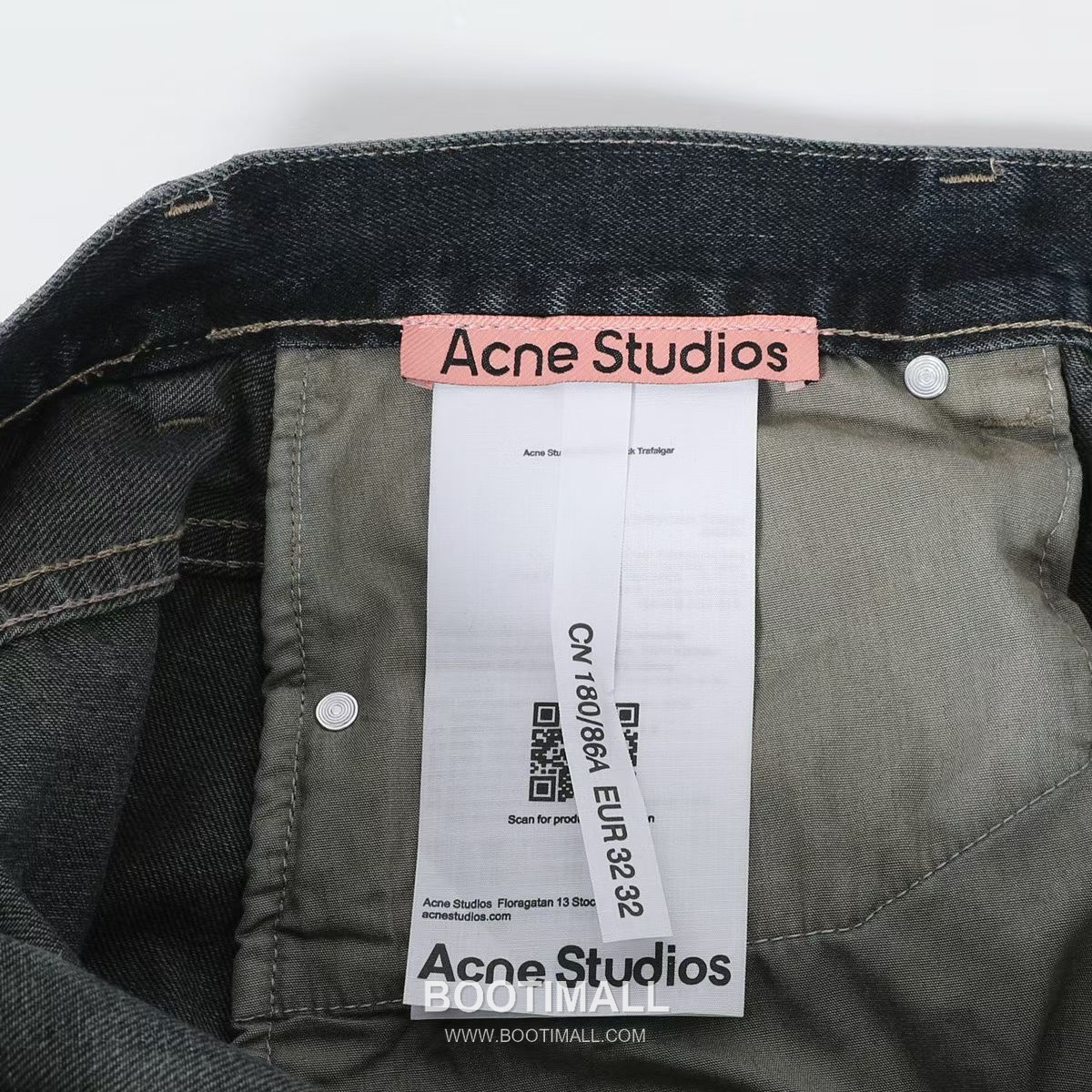 Acne Studios Waxed Curved Jeans Cotton Black 아크네스튜디오 왁스 코팅 커브드 진 코튼 블랙 5