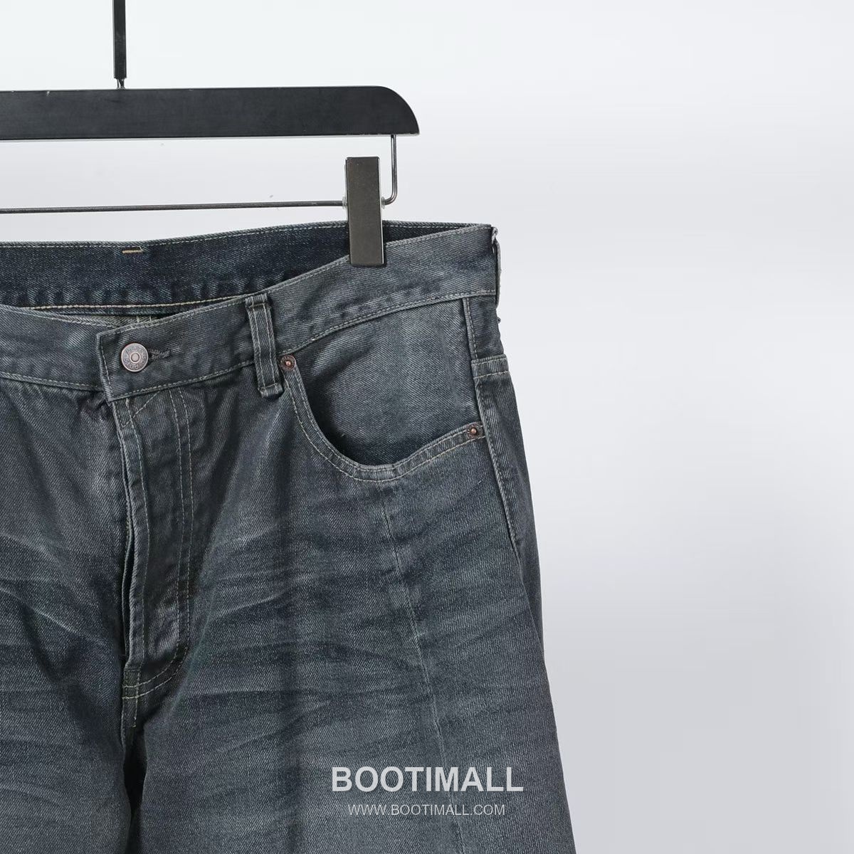 Acne Studios Waxed Curved Jeans Cotton Black 아크네스튜디오 왁스 코팅 커브드 진 코튼 블랙 7