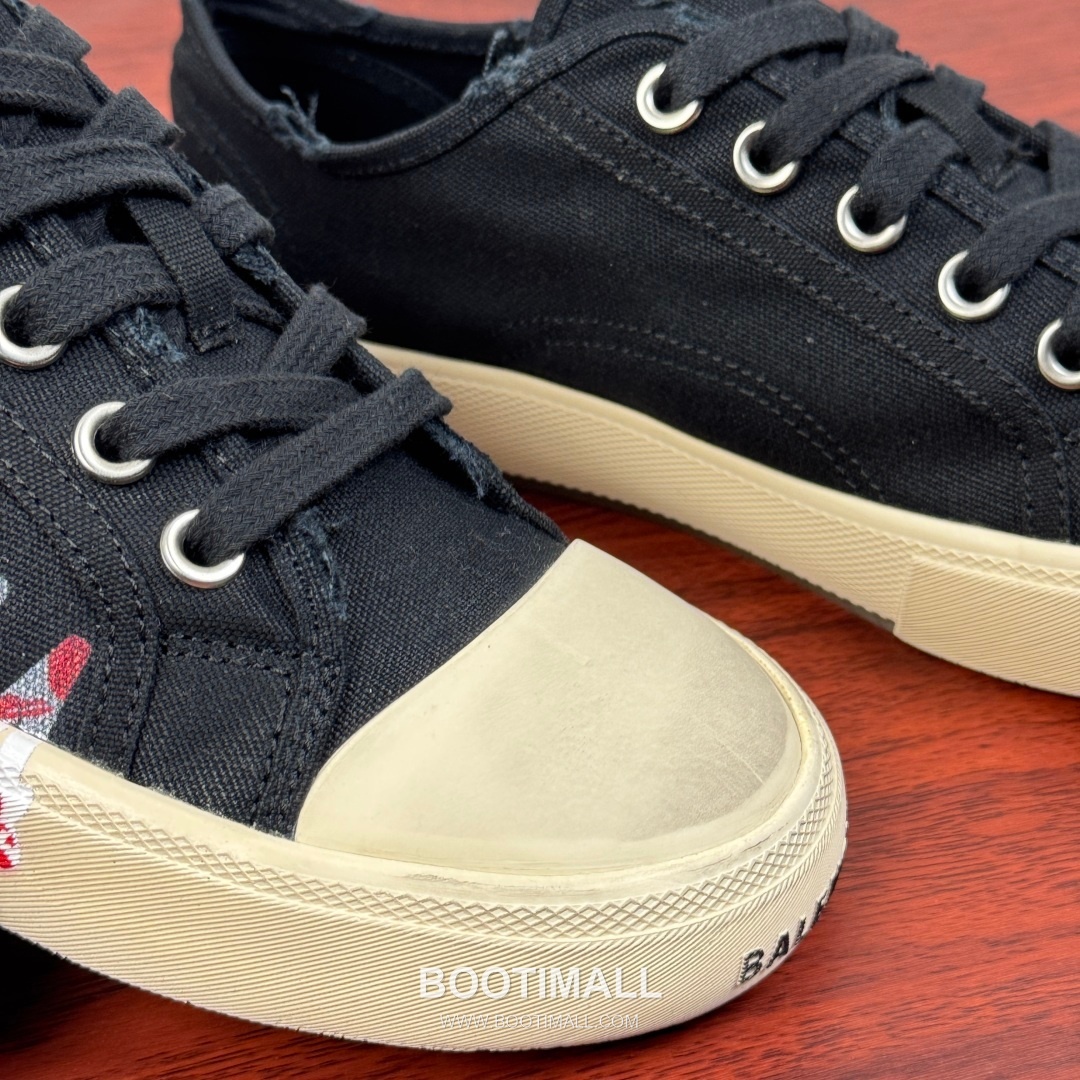 Balenciaga Paris Canvas Sneaker Canvas Rubber Off-White Sneakers 발렌시아가 파리 캔버스 스니커즈 캔버스 러버 오프화이트 5