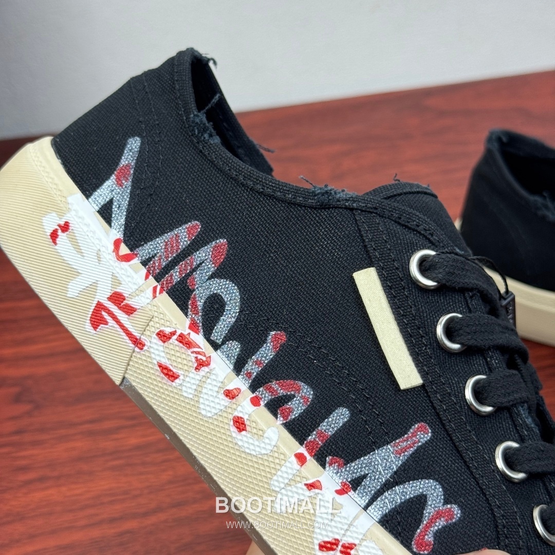 Balenciaga Paris Canvas Sneaker Canvas Rubber Off-White Sneakers 발렌시아가 파리 캔버스 스니커즈 캔버스 러버 오프화이트 6