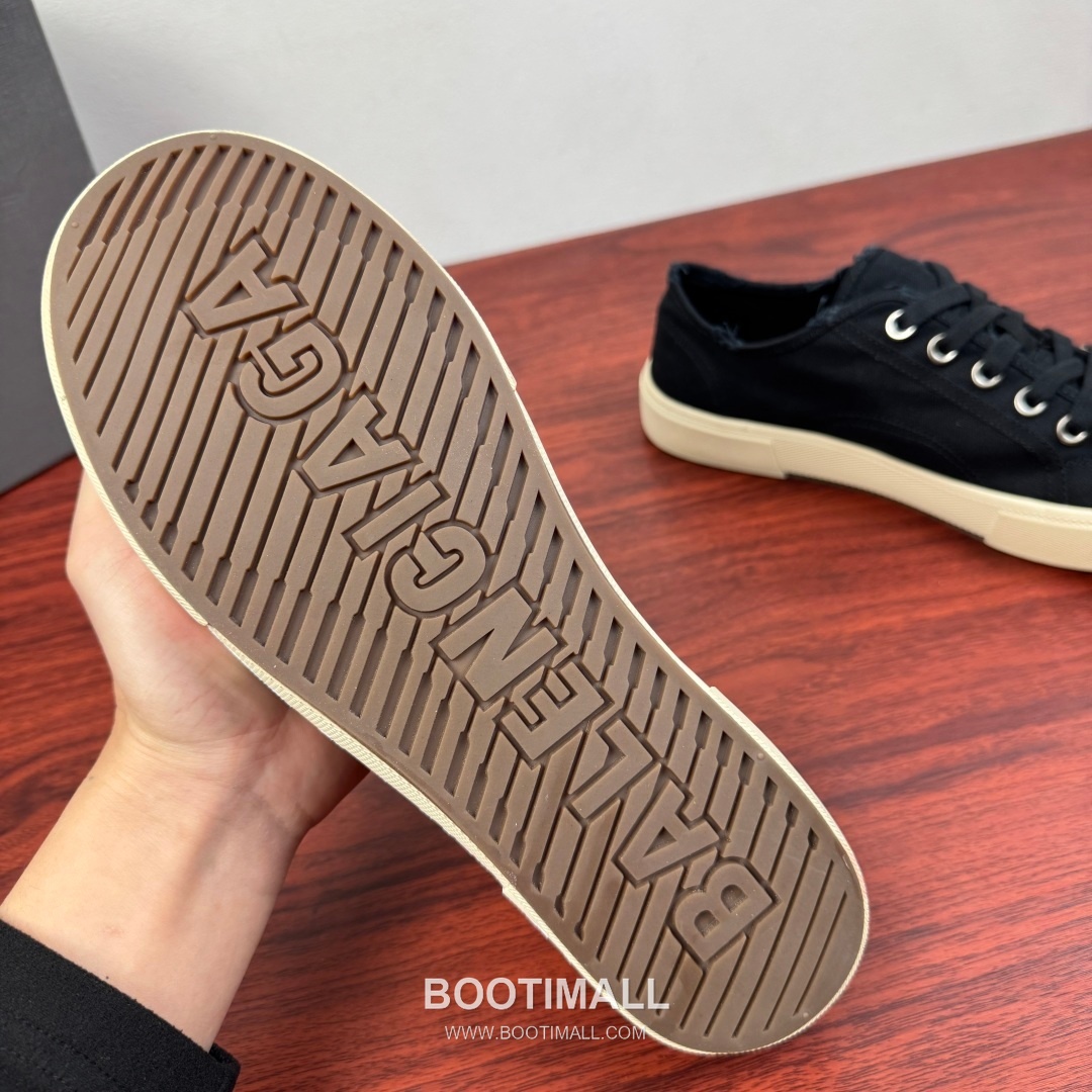 Balenciaga Paris Canvas Sneaker Canvas Rubber Off-White Sneakers 발렌시아가 파리 캔버스 스니커즈 캔버스 러버 오프화이트 9